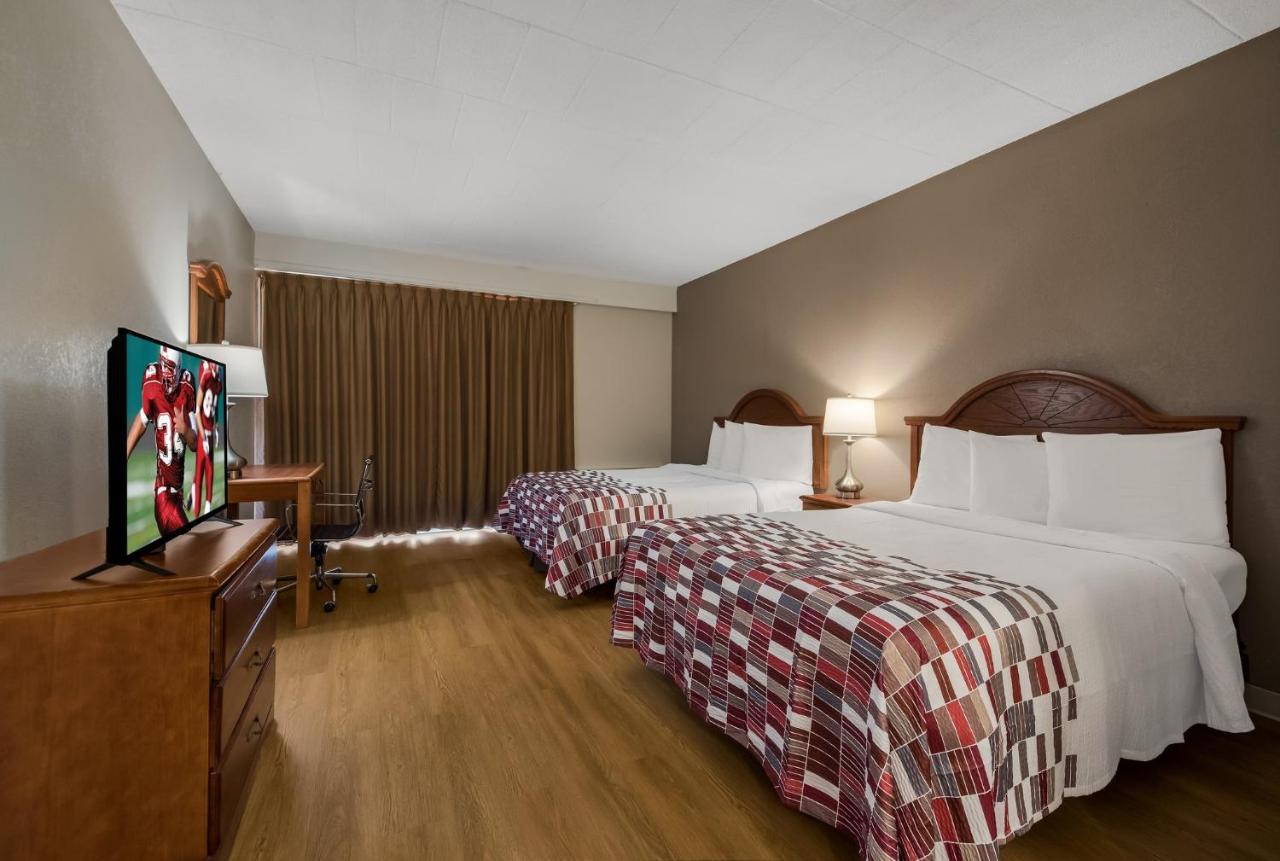 Red Roof Inn And Suites Newark - University Dış mekan fotoğraf