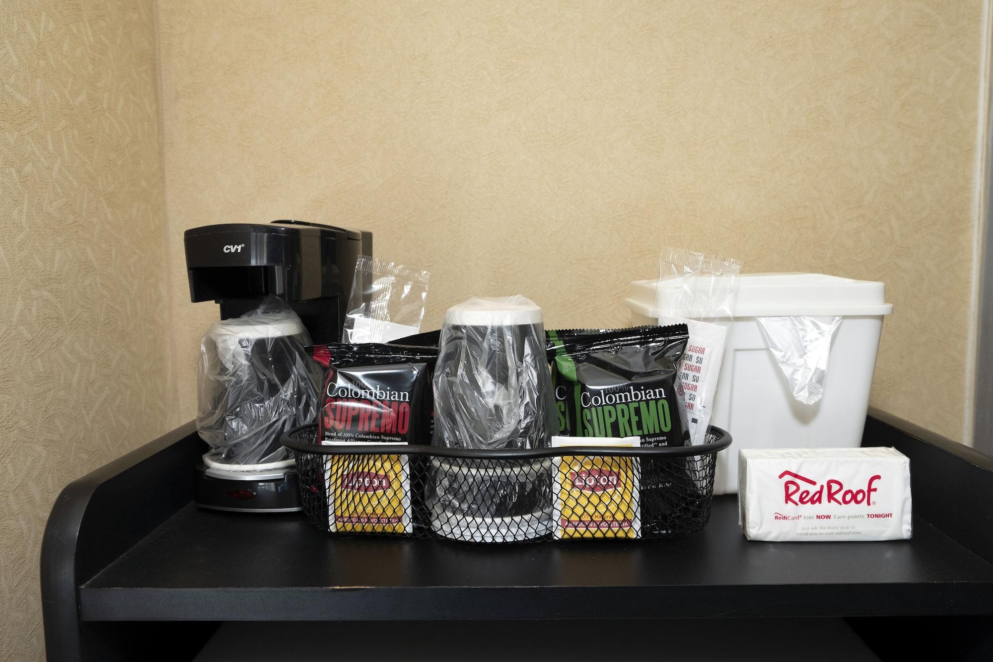Red Roof Inn And Suites Newark - University Dış mekan fotoğraf
